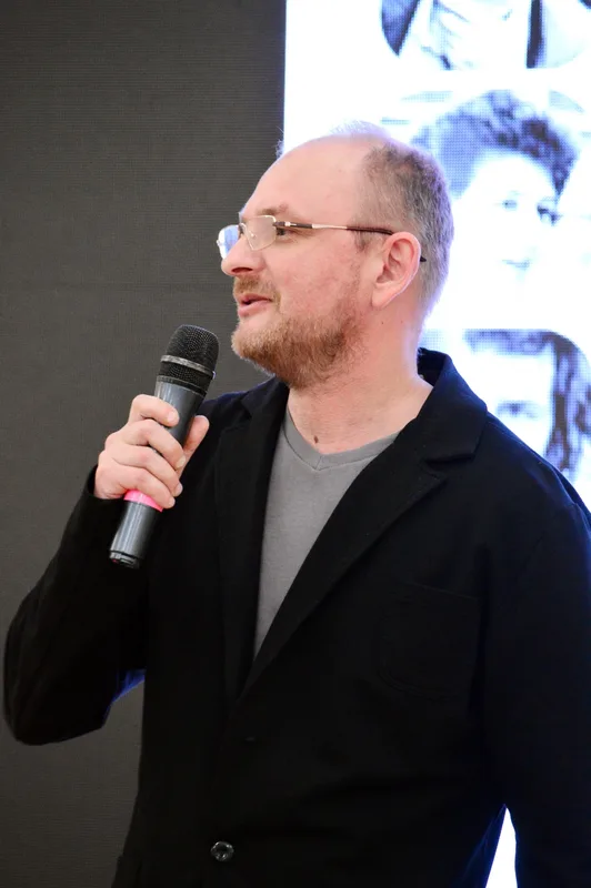 Антон Антонов