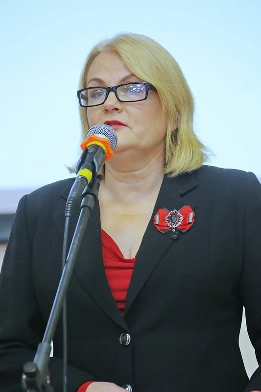 Лорета Папрецките